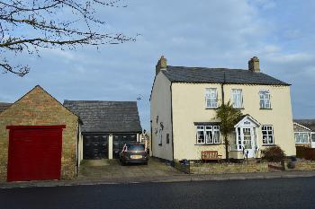 36 High Street - The Old Shop March 2015